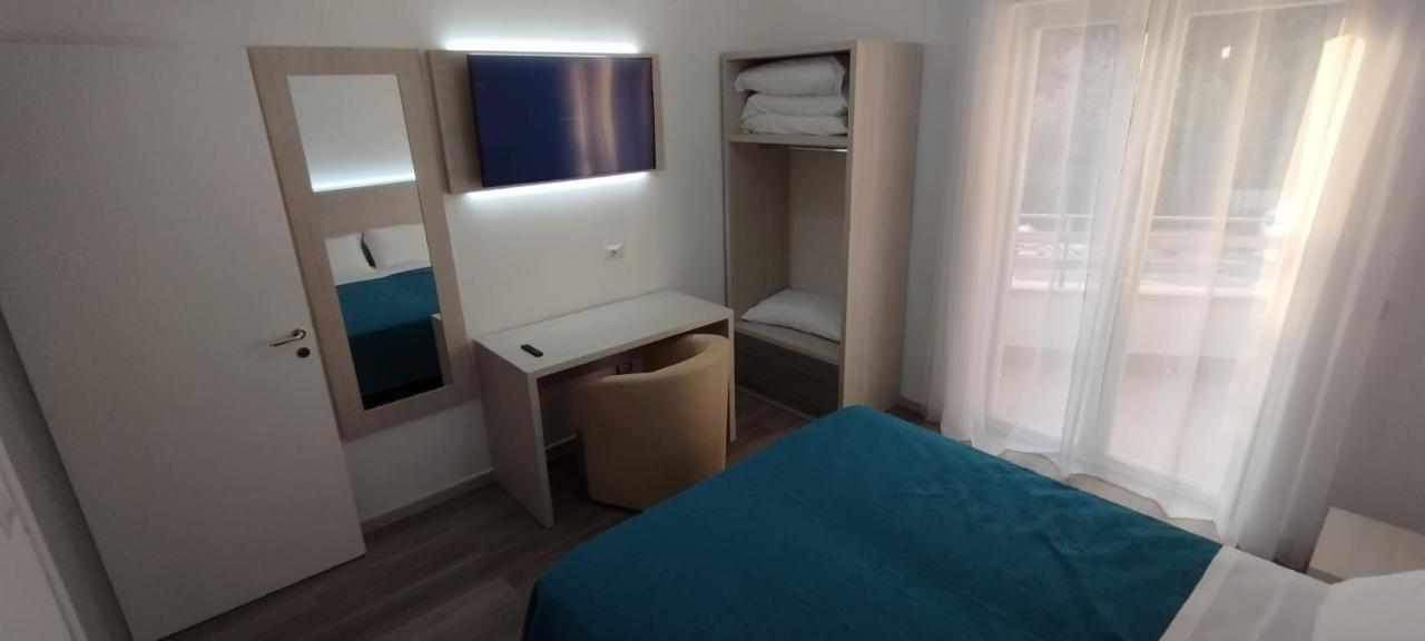 Appartamento Parco Urciuolo 奇雷拉 外观 照片